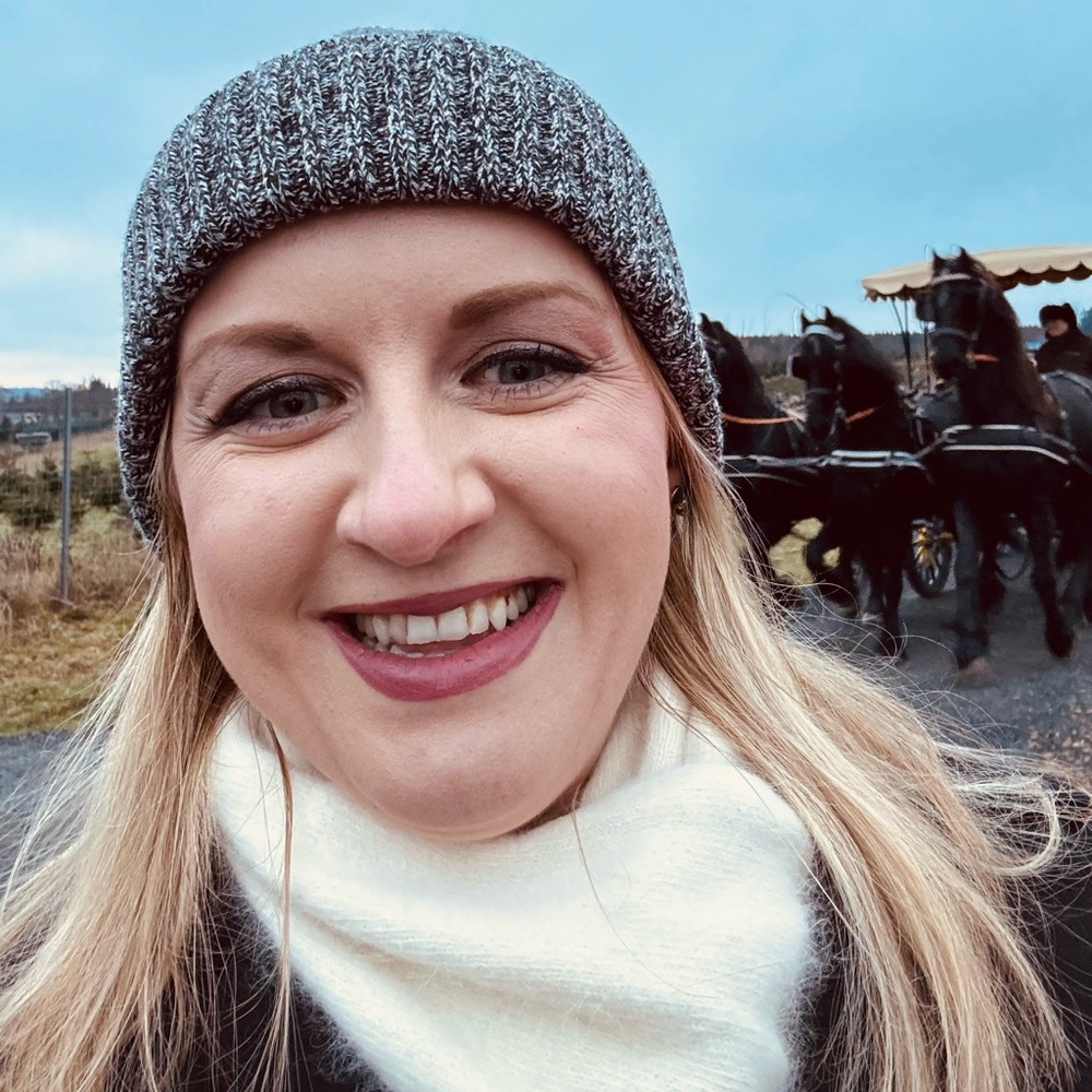 Meet your Posher, Bianca